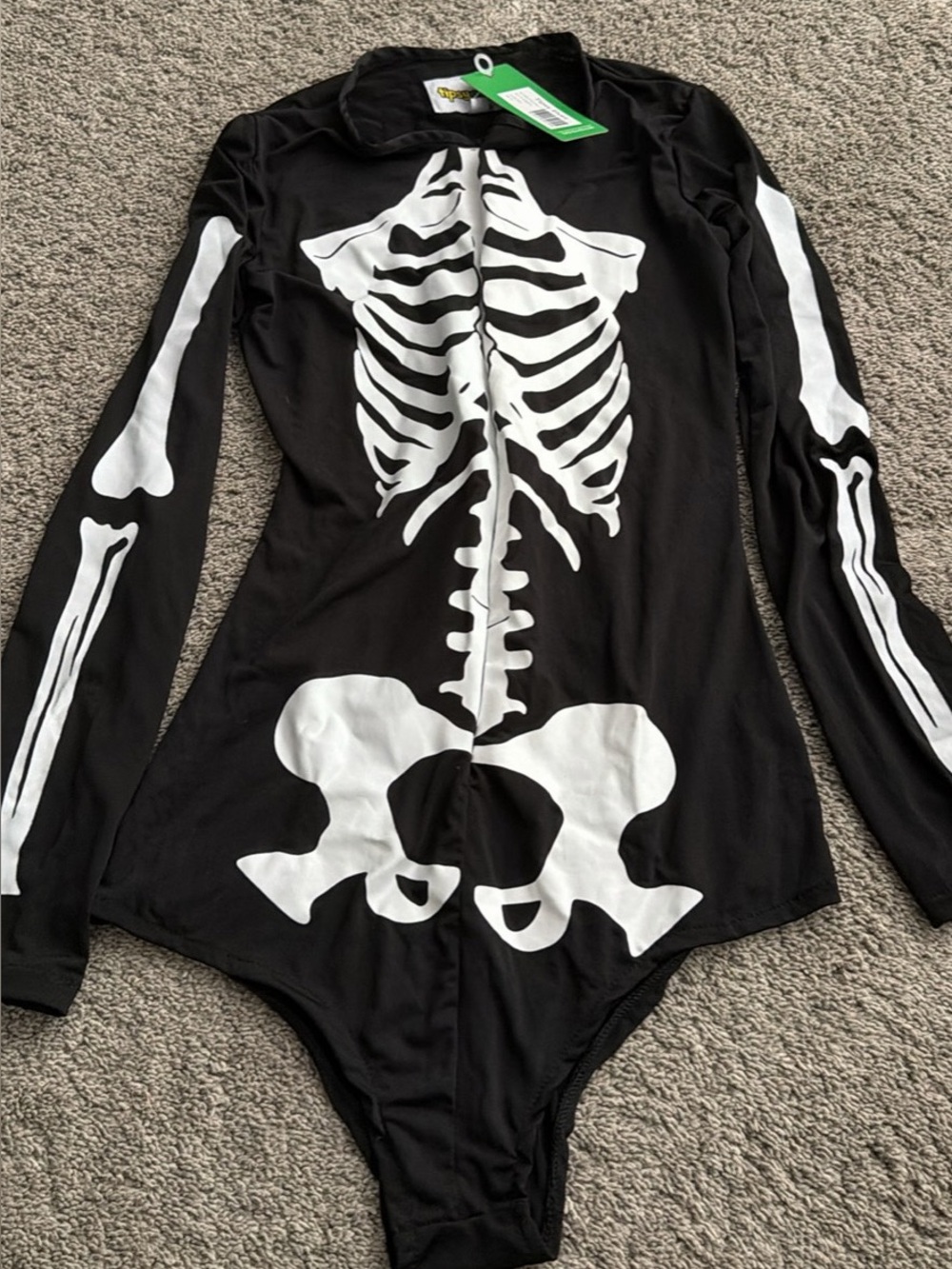Skeleton costume